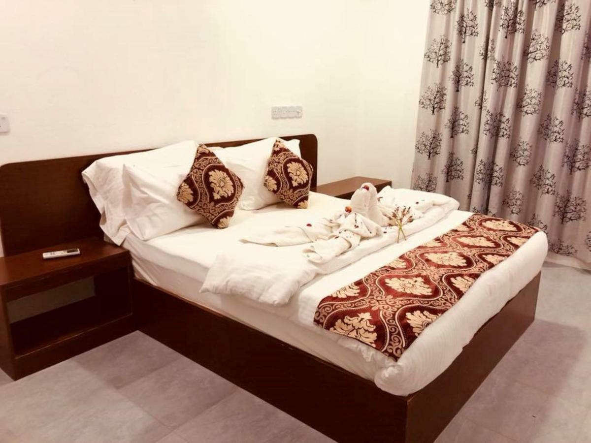 ホテル Santa Rosa Maldives スルスドゥー 部屋 写真