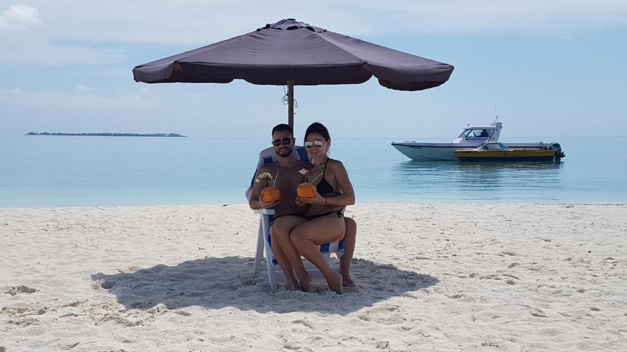 ホテル Santa Rosa Maldives スルスドゥー エクステリア 写真